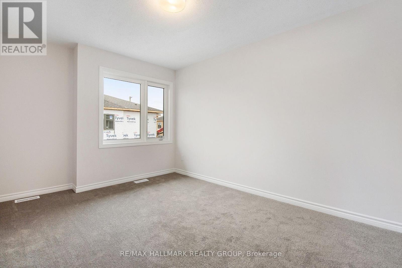 2 Bed, 2 Bath House for Rent in Ottawa – 284 ZENITH PRIVATE, Ottawa – MLS# X13650304 - Image 10