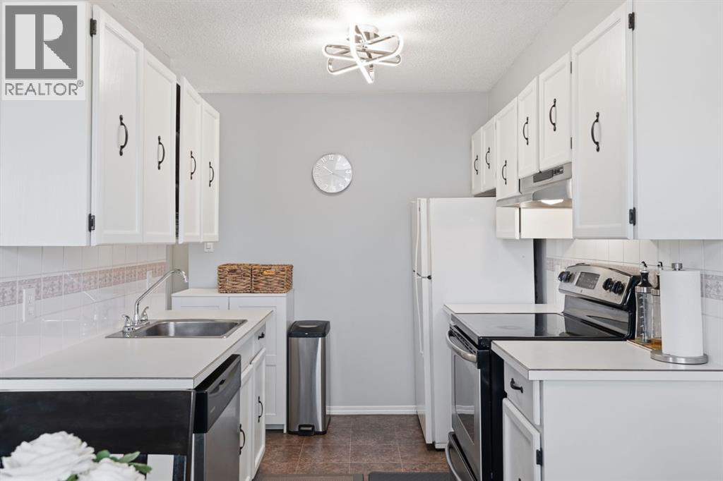 #401 617 56 Avenue SW - 15
