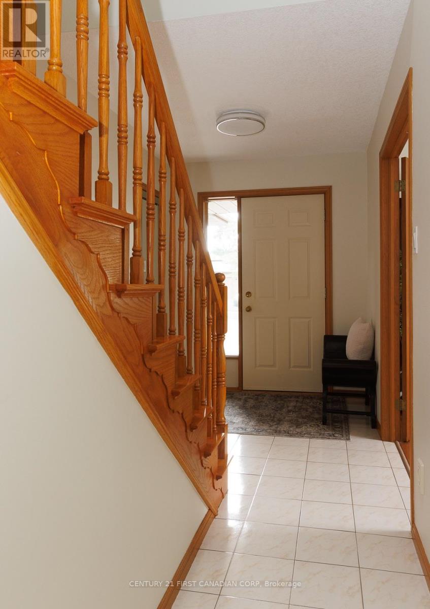 255 DEVERON CRESCENT - Image 10