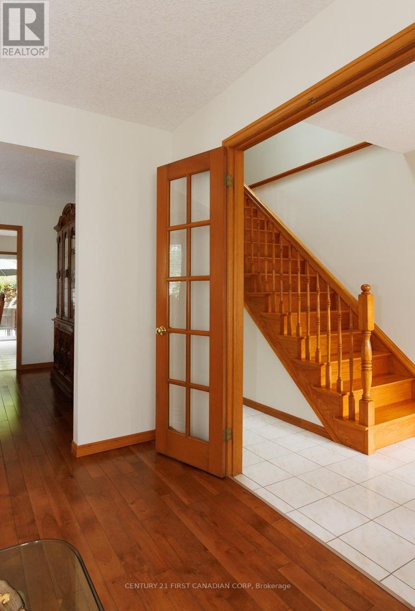 255 DEVERON CRESCENT - Image 8