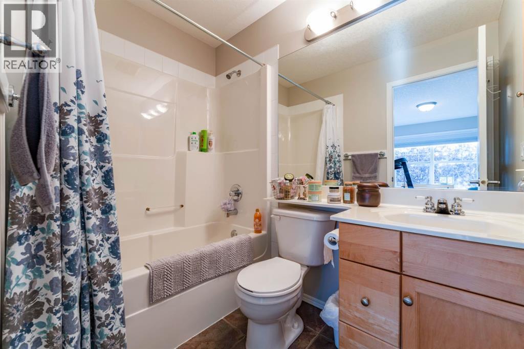 82 West Springs Way SW - 20