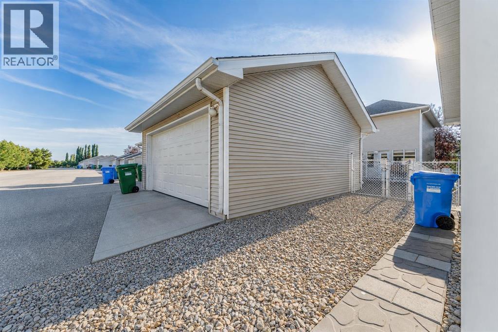 82 West Springs Way SW - 23