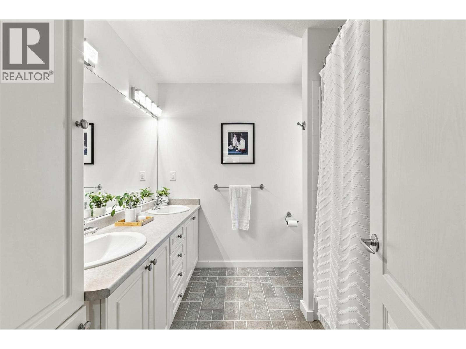 1167 Burgess Way - Image 25