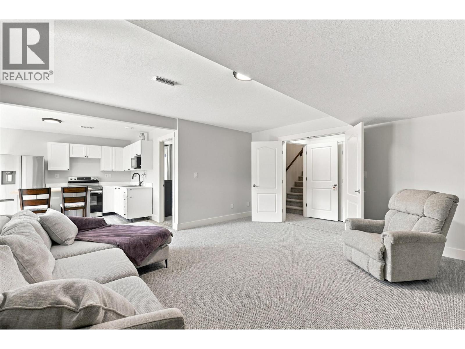 1167 Burgess Way - 32