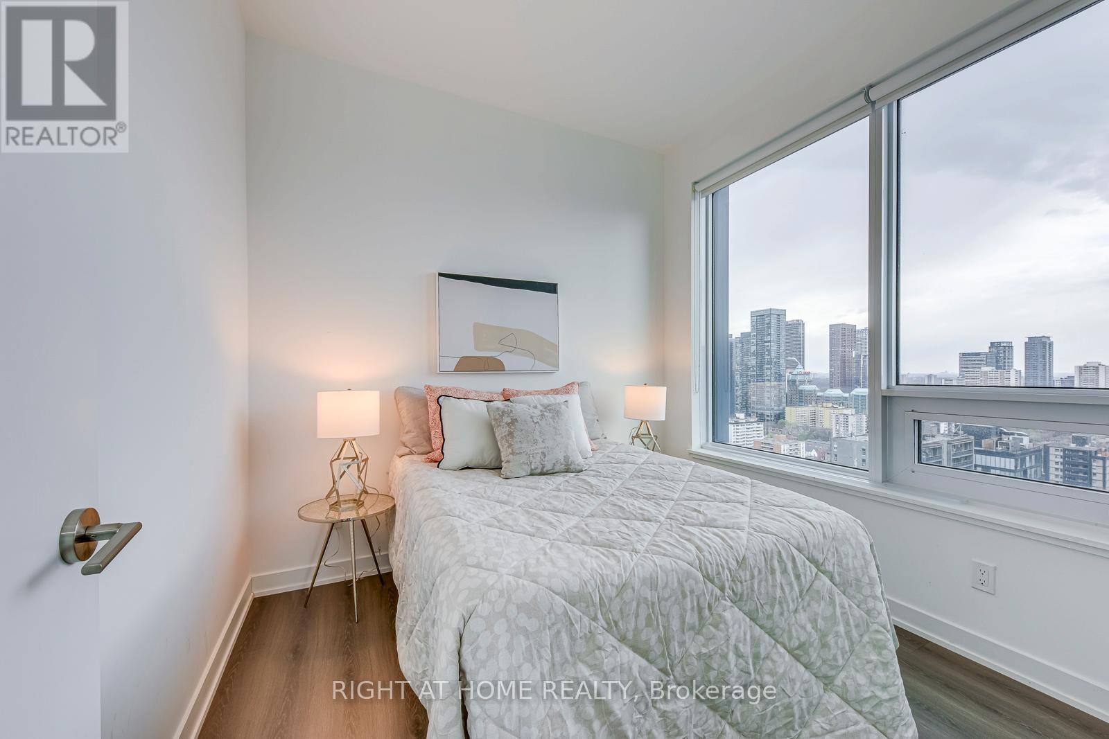 #3112 8 WELLESLEY STREET W - 24