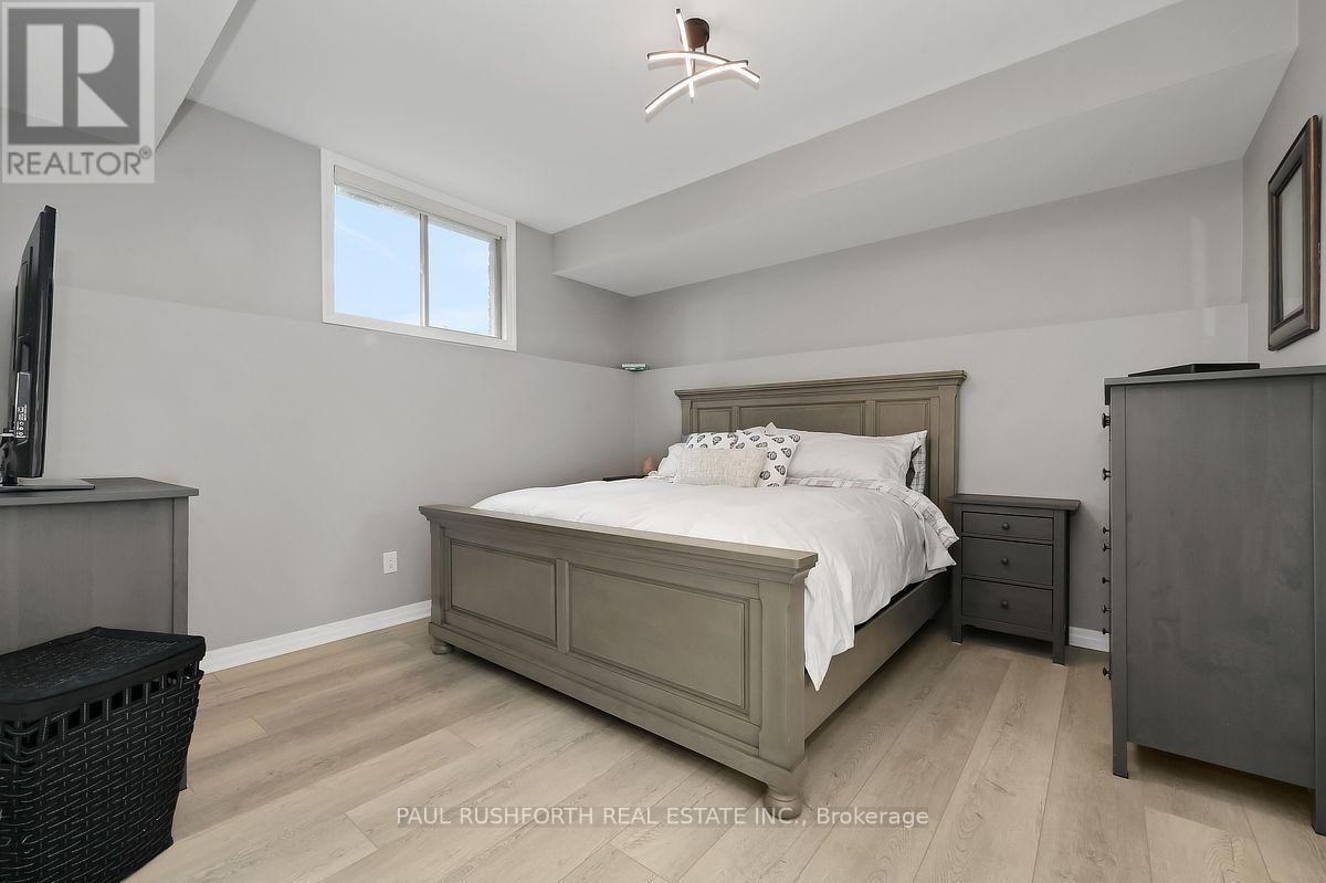 2 Bed, 2 Bath House for Sale in Ottawa – 260 BIG SKY PRIVATE, Ottawa – MLS# X13635100 - Image 32