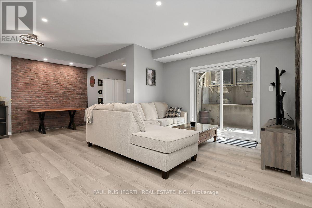 2 Bed, 2 Bath House for Sale in Ottawa – 260 BIG SKY PRIVATE, Ottawa – MLS# X13635100 - Image 12