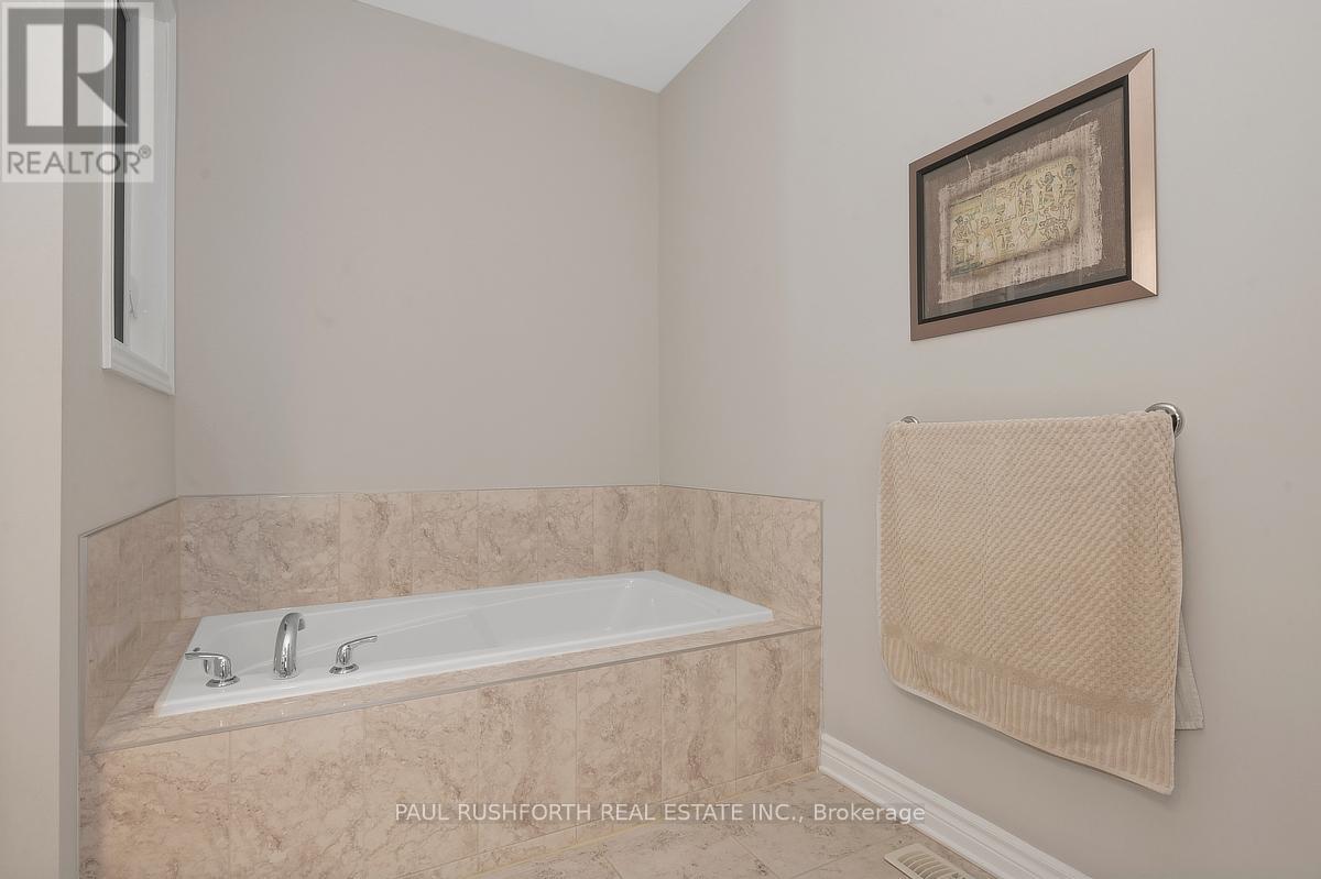 3 Bed, 3 Bath House for Sale in Ottawa – 101 RED ROCK LANE, Ottawa – MLS# X13649954 - Image 24