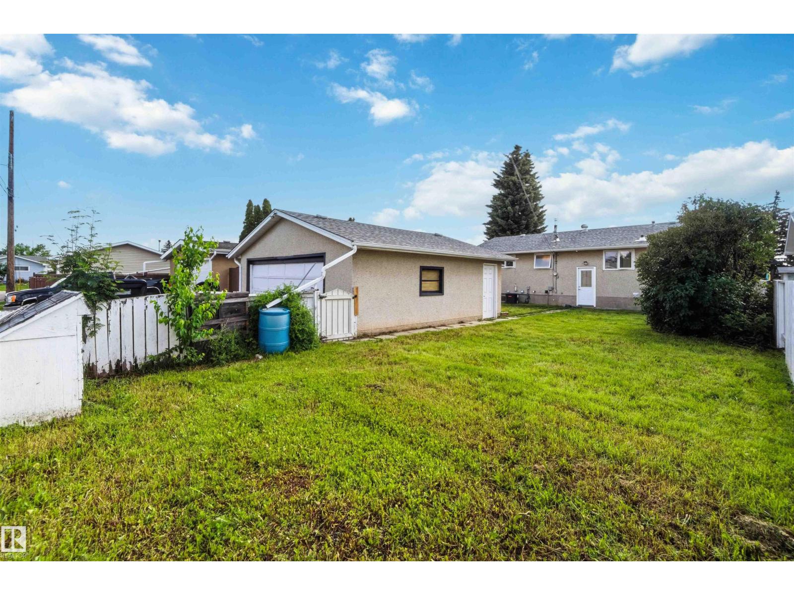 13524 62 ST NW - Image 9