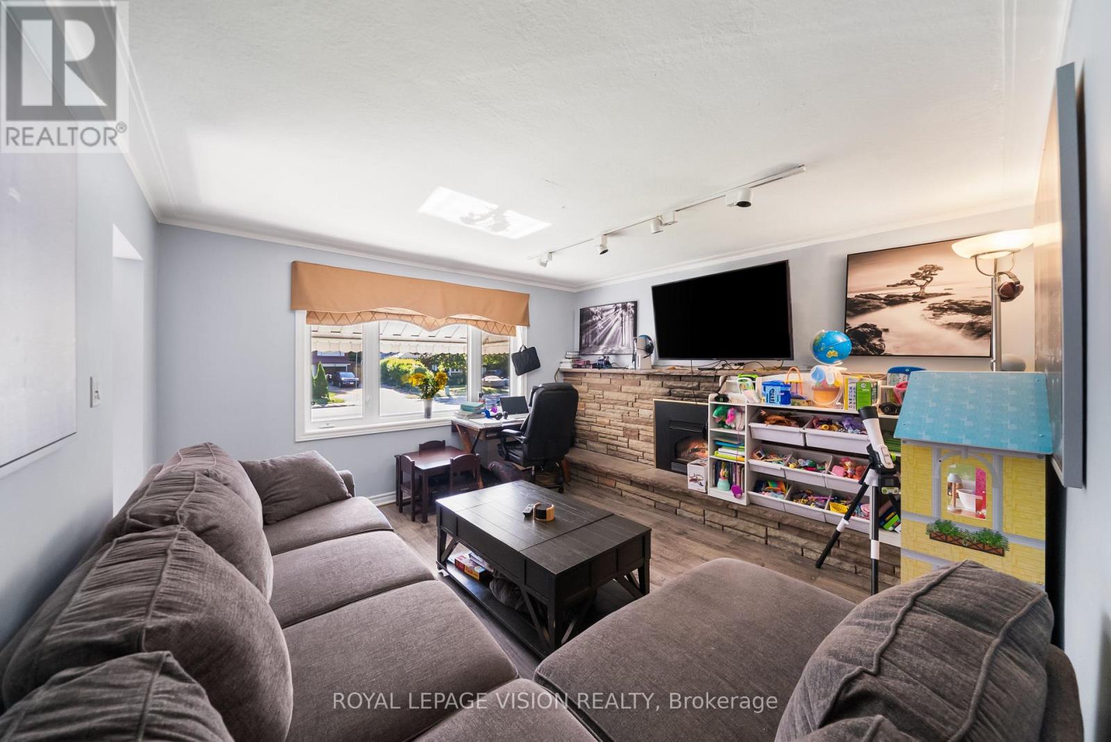 73 MCCOWAN ROAD - 8
