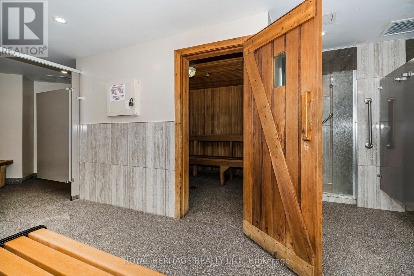 #313 10 DEAN PARK ROAD - 22