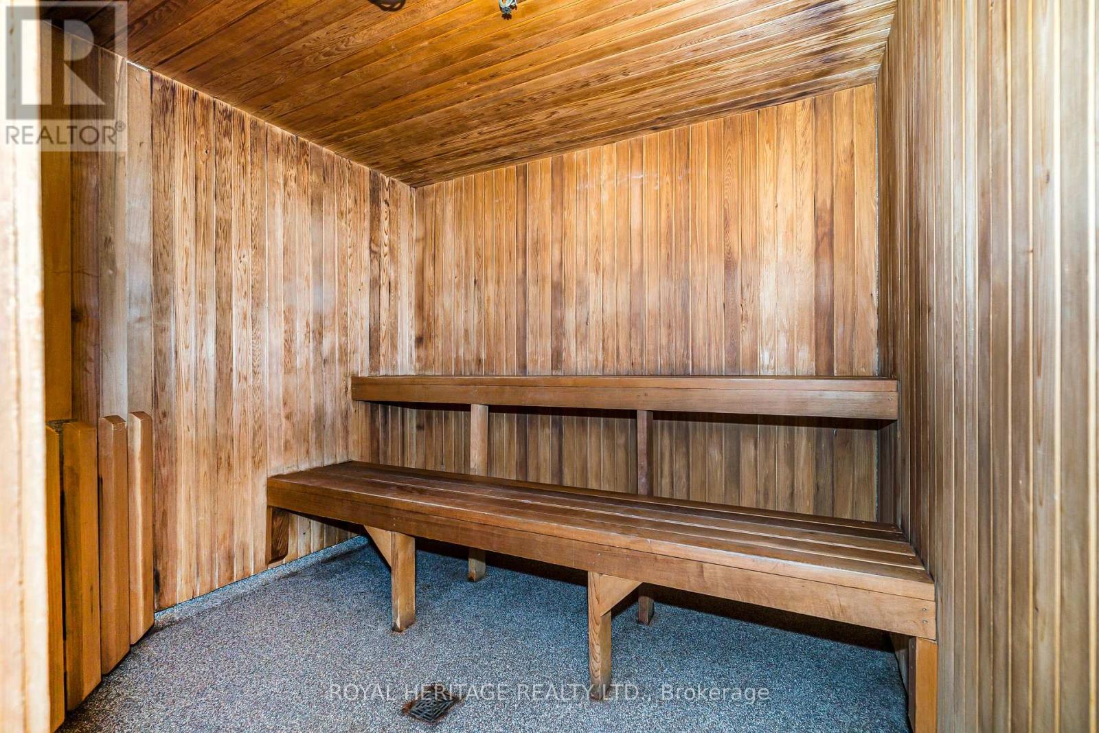 #313 10 DEAN PARK ROAD - 23