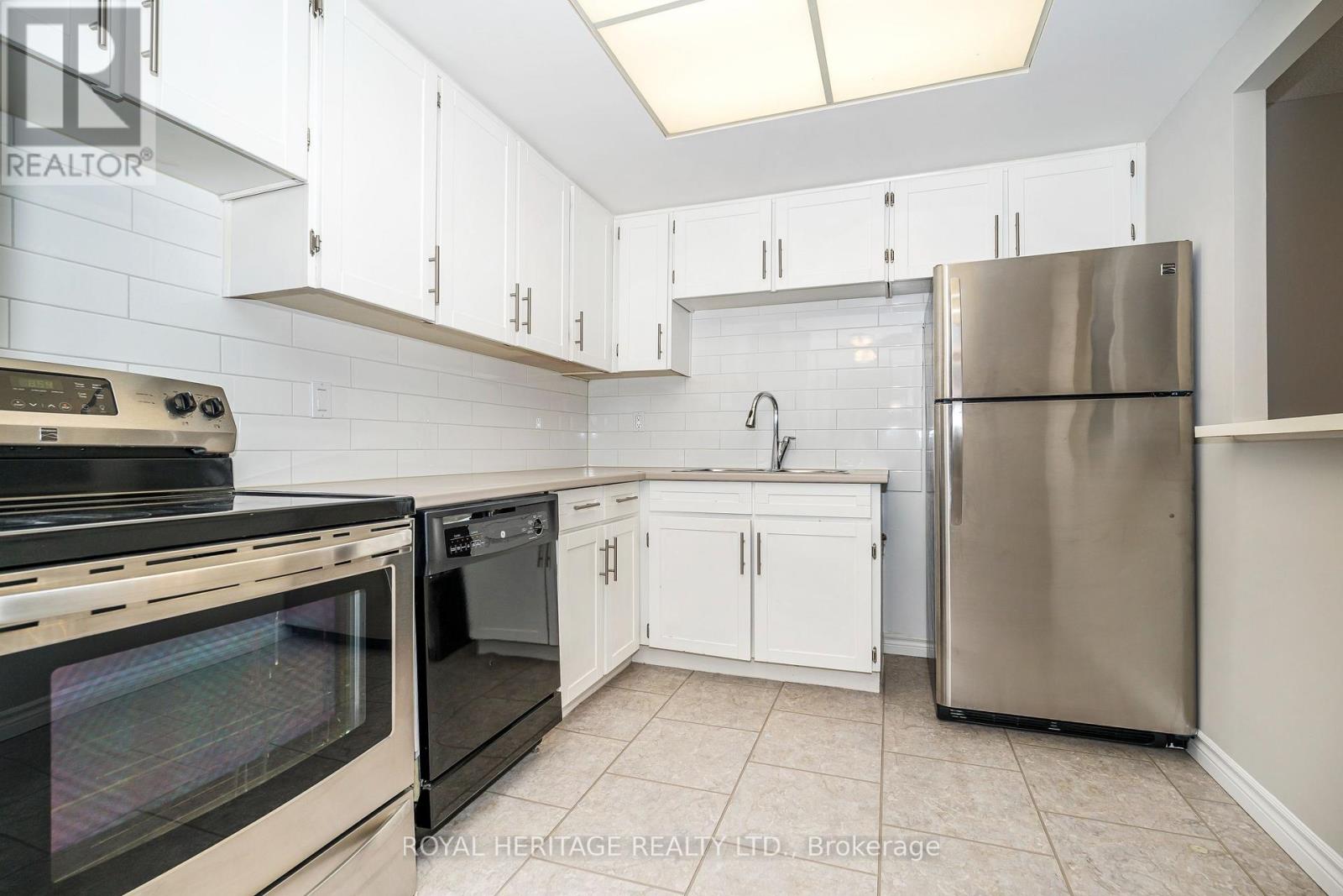 #313 10 DEAN PARK ROAD - 5