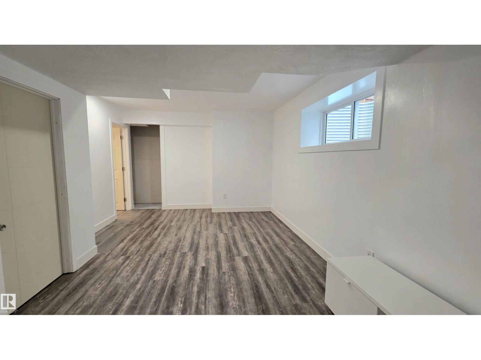 803 Secord BV NW - Image 29