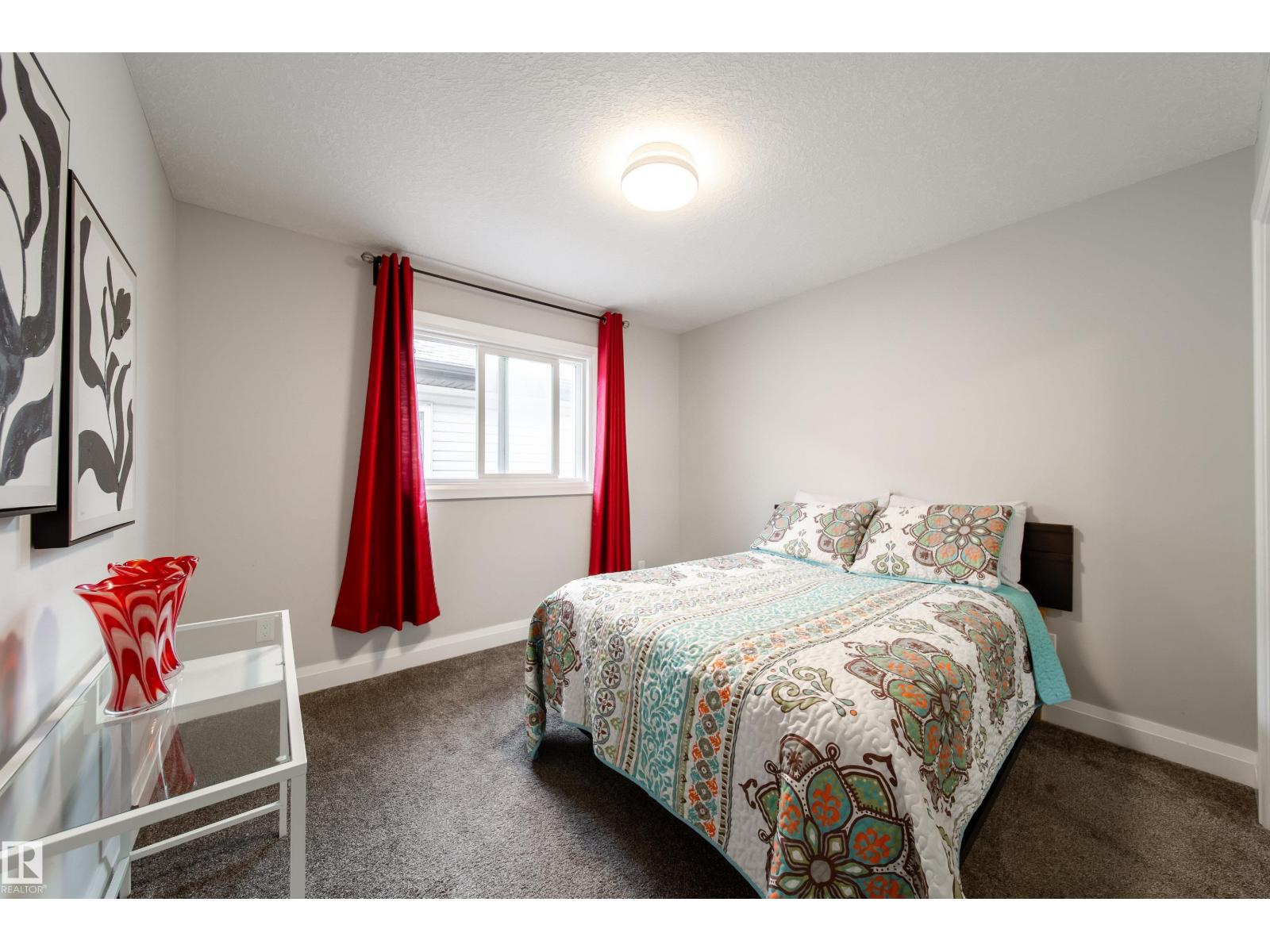 6217 167A avenue NW - 37