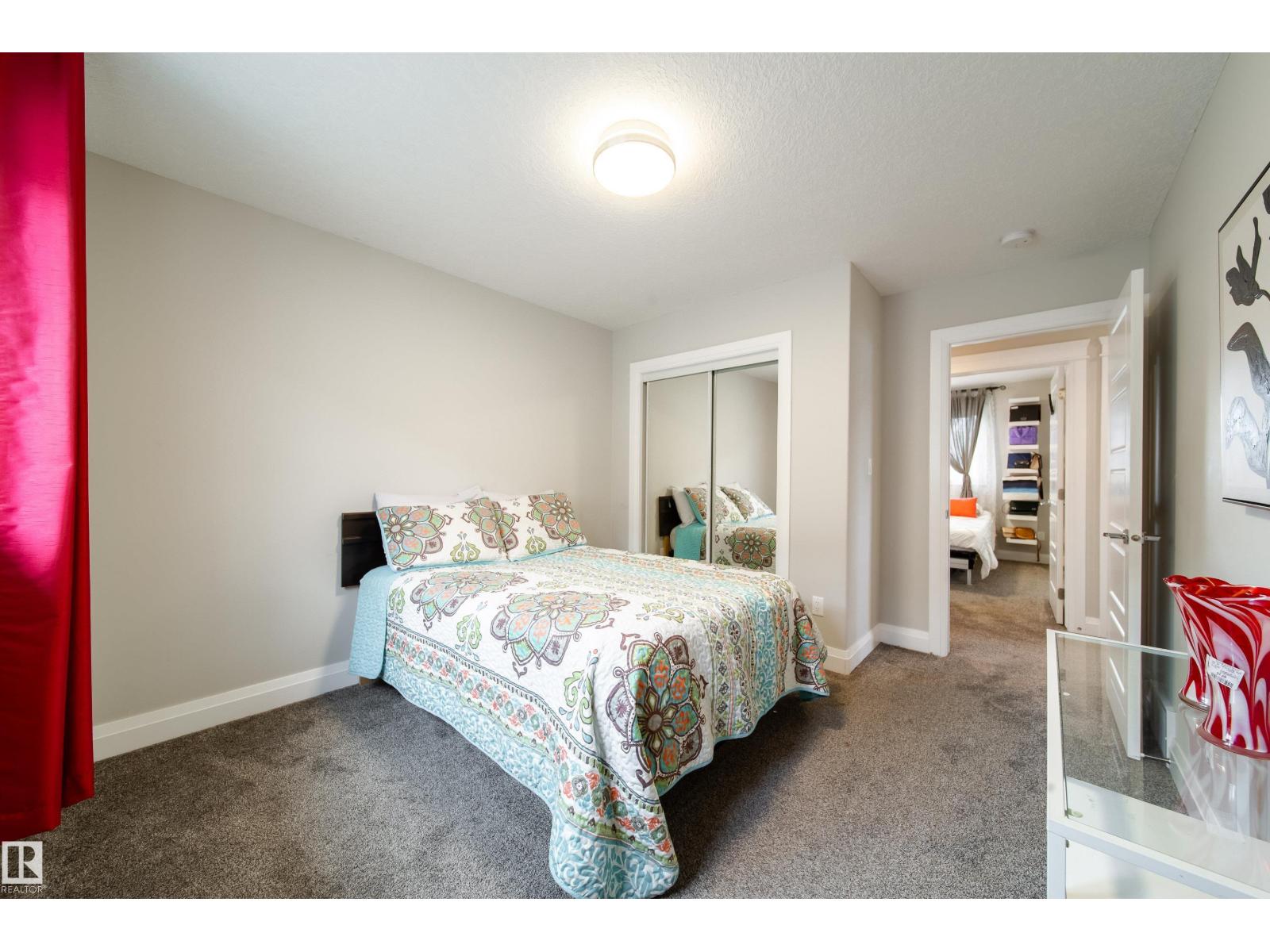 6217 167A avenue NW - 38