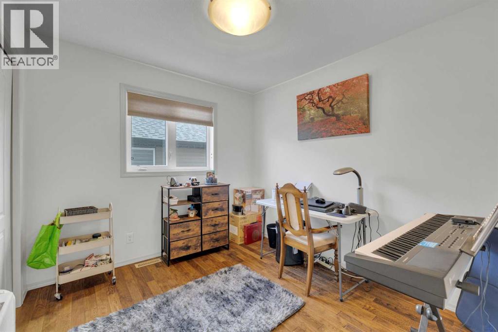 88 Valentine Crescent - Image 24
