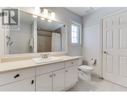 276 Ridge Road, Aurora, ON L4G0M3 Photo 45