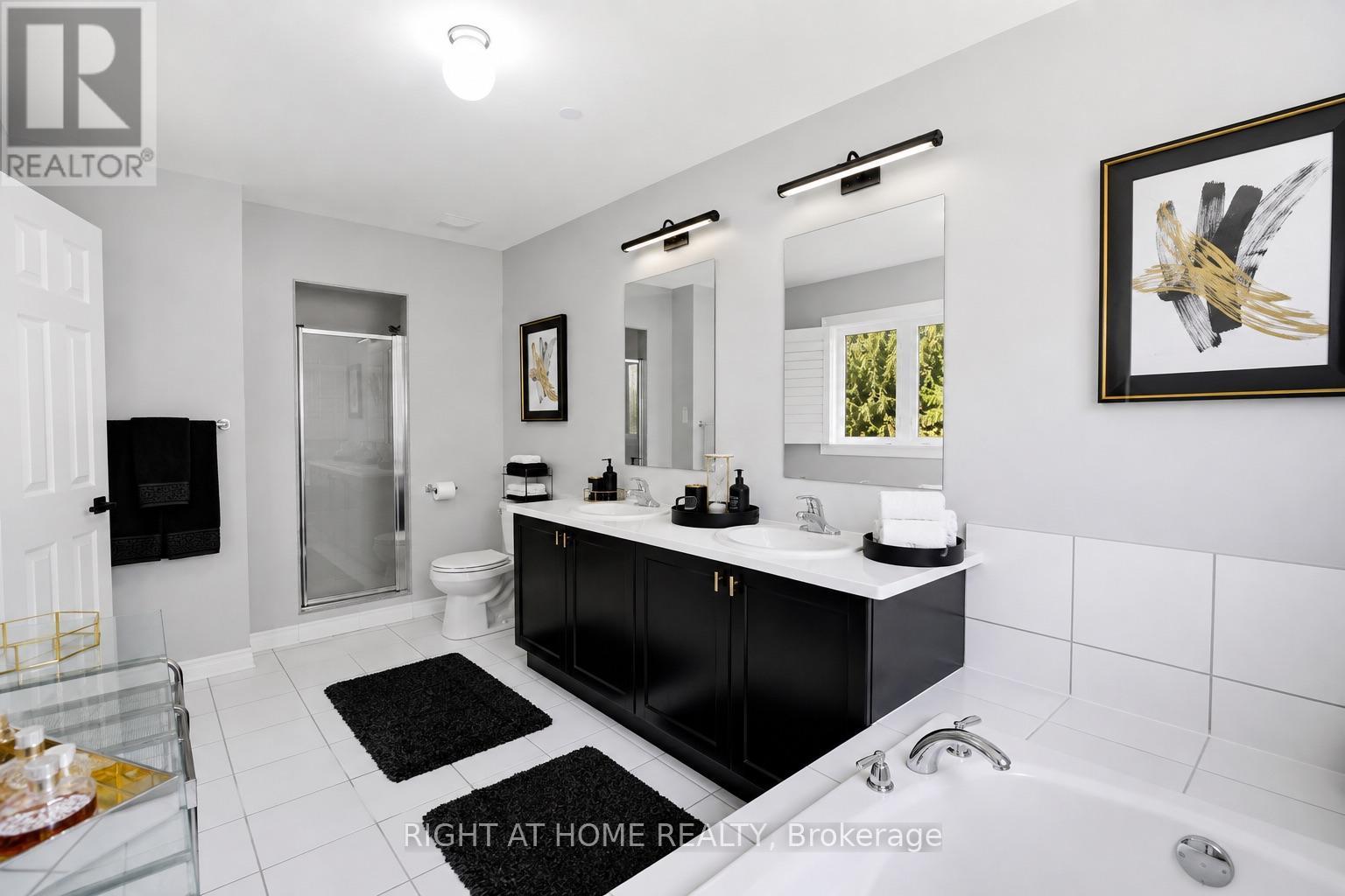 216 GREENWOOD ROAD - 30