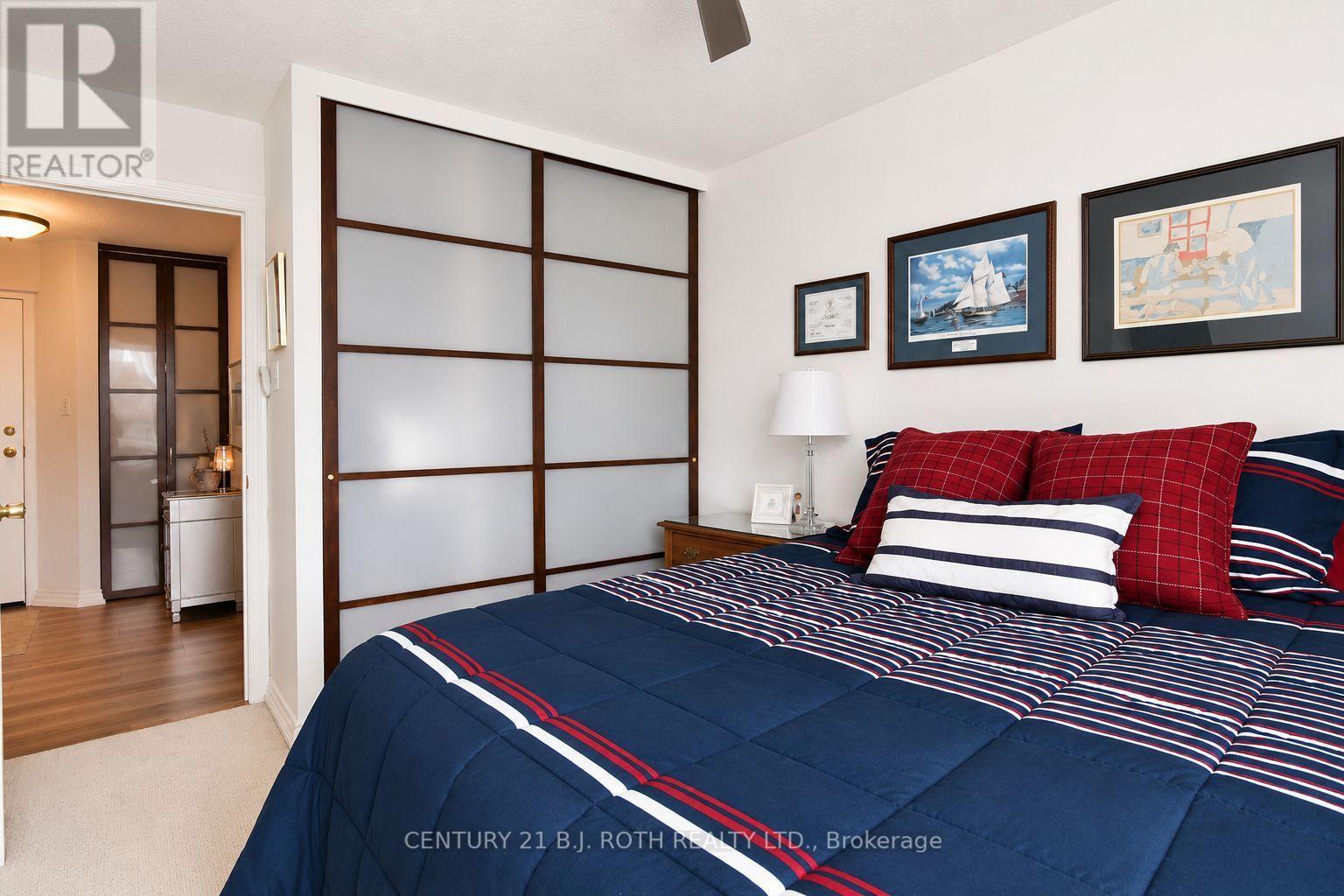 #508 181 COLLIER STREET - Image 24