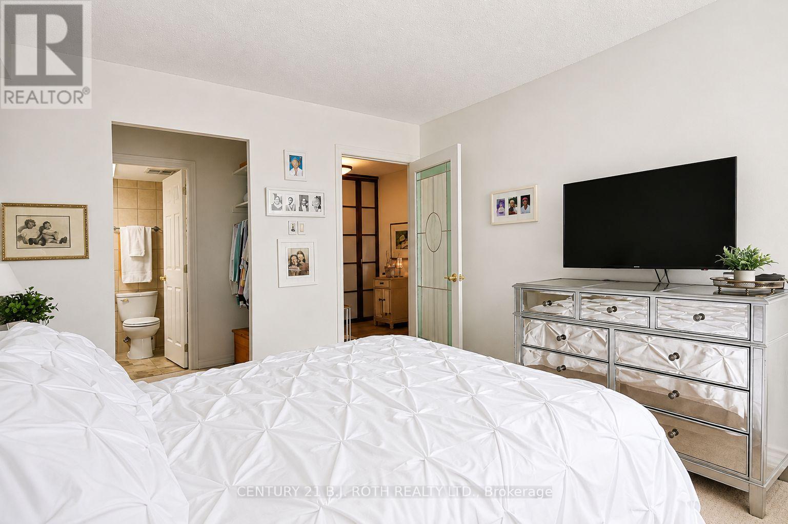 #508 181 COLLIER STREET - Image 27