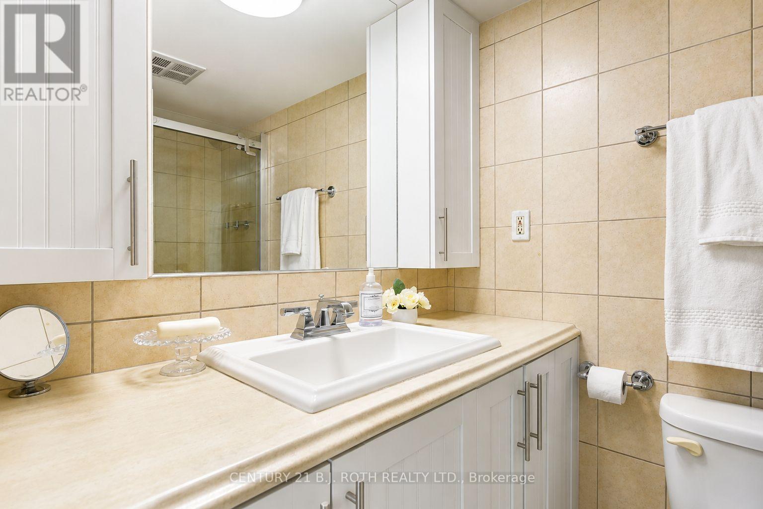 #508 181 COLLIER STREET - Image 29