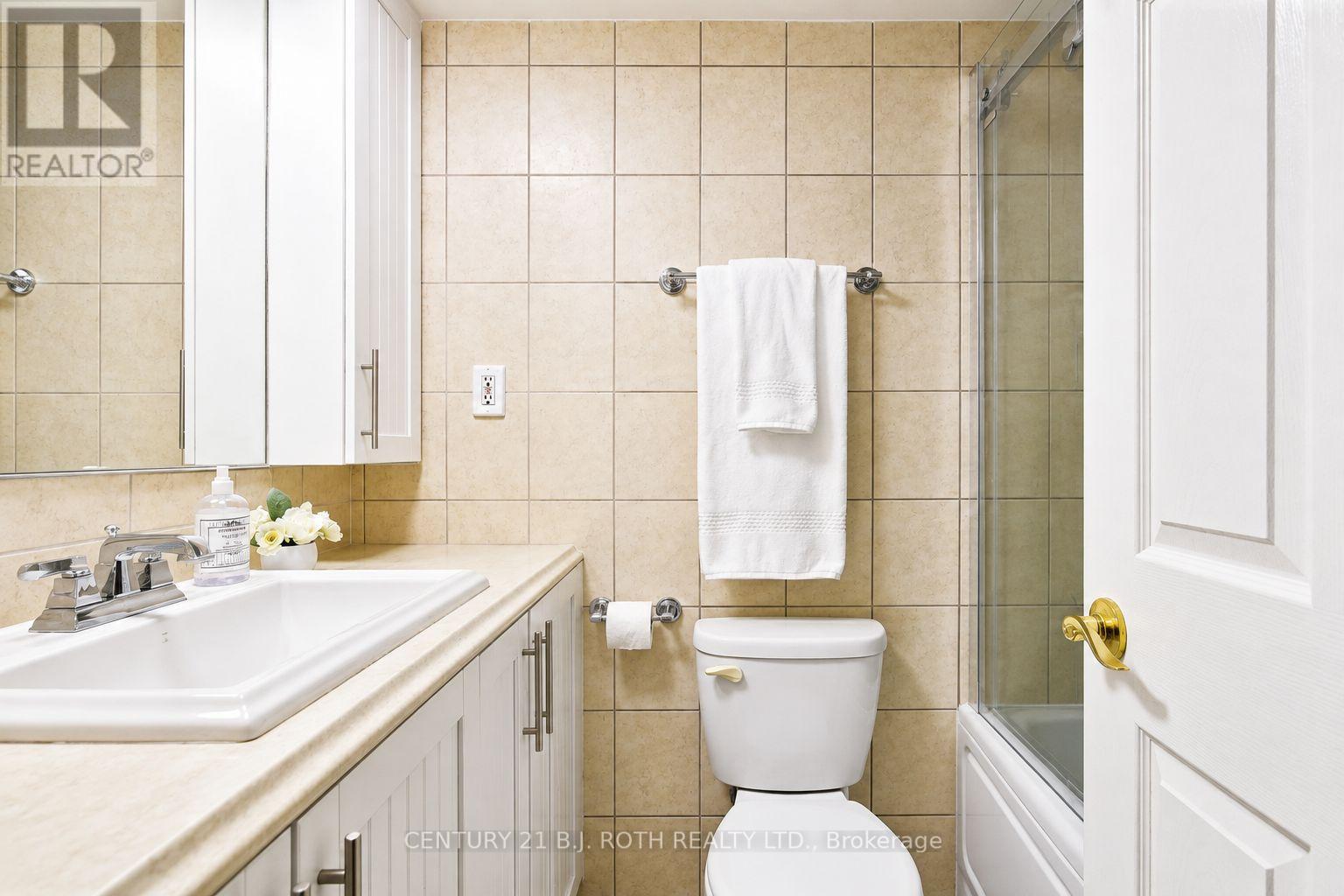 #508 181 COLLIER STREET - Image 30