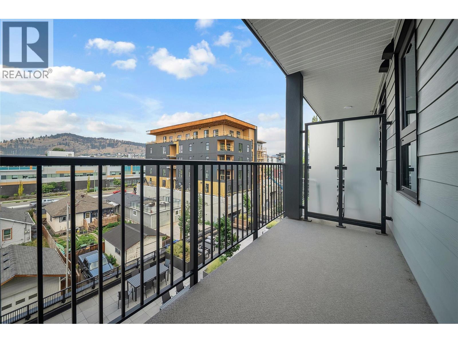 #409 620 Coronation Avenue Lot# 34 - 23