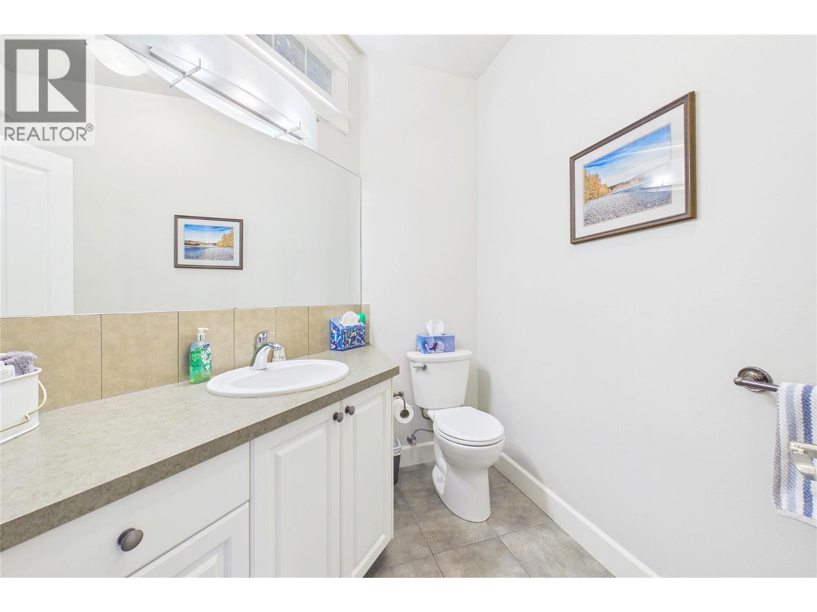 170 STOCKS Crescent Unit# 184, Penticton
