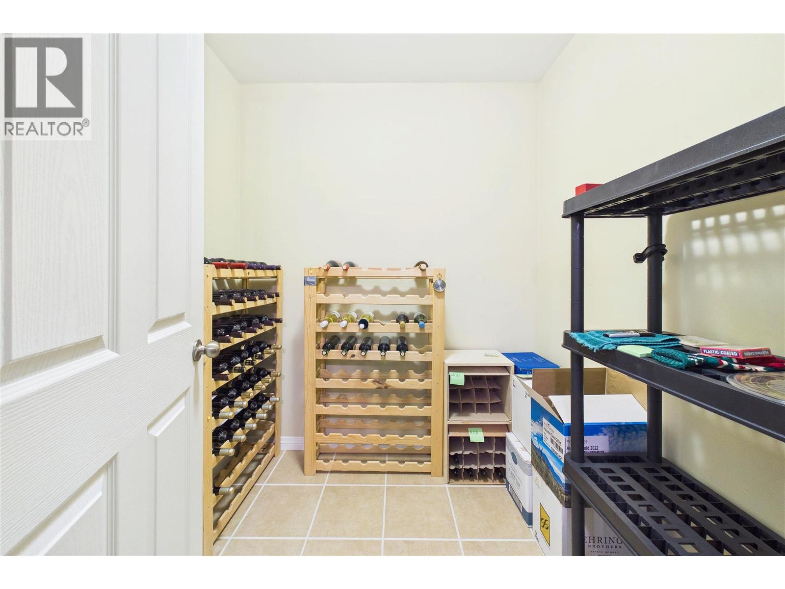 170 STOCKS Crescent Unit# 184, Penticton