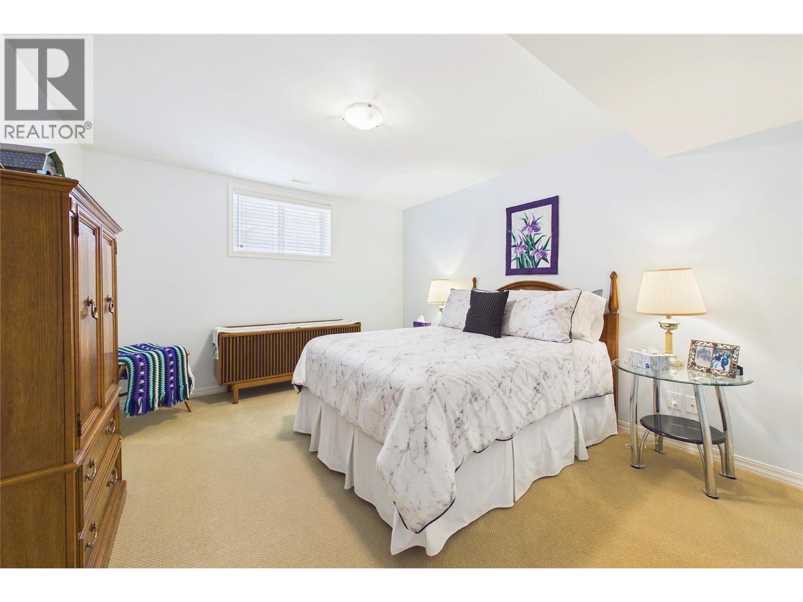 170 STOCKS Crescent Unit# 184, Penticton