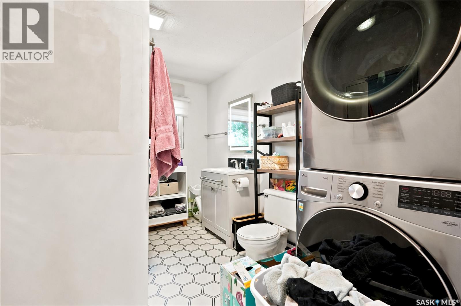 56 Iroquois STREET W - Image 22