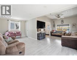 Bedroom - 56 Iroquois Street W, Moose Jaw, SK S6H5A5 Photo 10