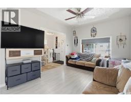 Bedroom - 56 Iroquois Street W, Moose Jaw, SK S6H5A5 Photo 11