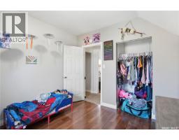 56 Iroquois Street W, Moose Jaw, SK S6H5A5 Photo 28