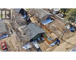 56 Iroquois Street W, Moose Jaw, SK S6H5A5 Photo 49