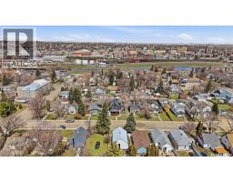 56 Iroquois Street W, Moose Jaw, SK S6H5A5 Photo 54
