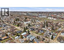 56 Iroquois Street W, Moose Jaw, SK S6H5A5 Photo 68