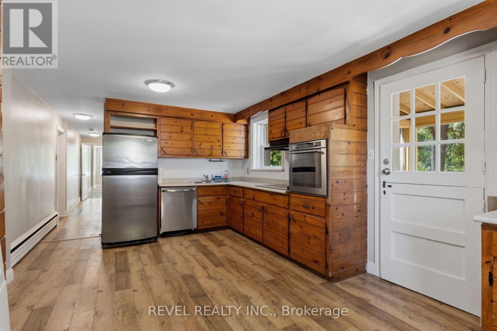 41 MILL STREET - 13