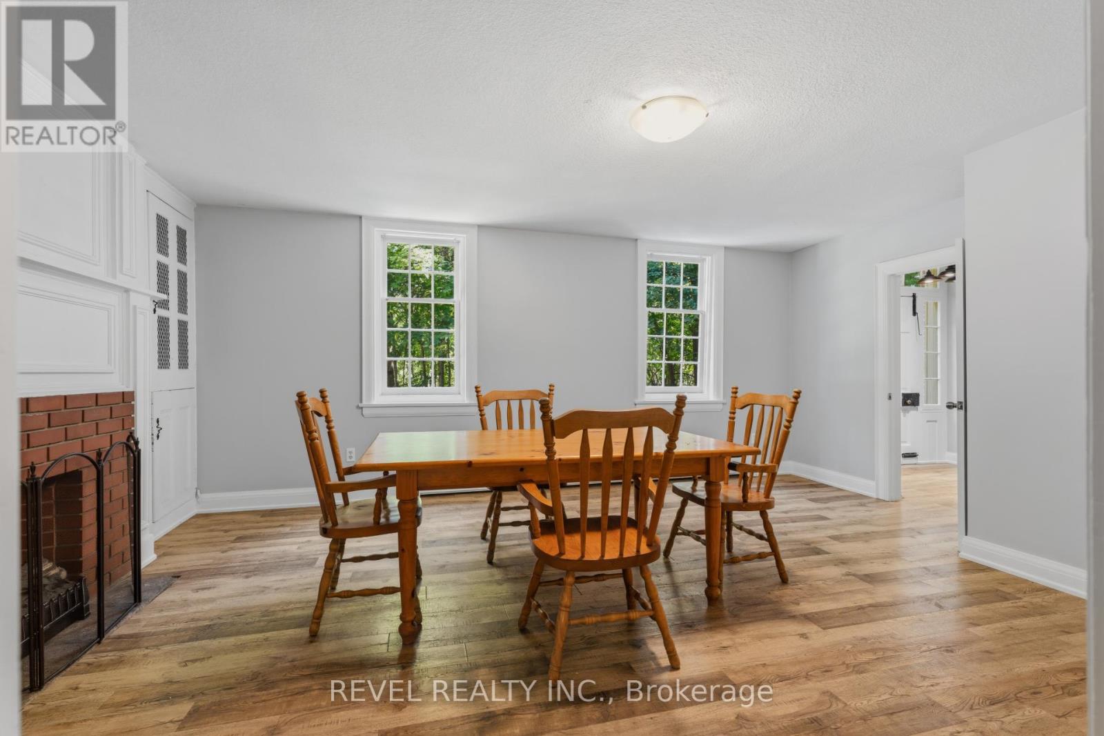 41 MILL STREET - 15
