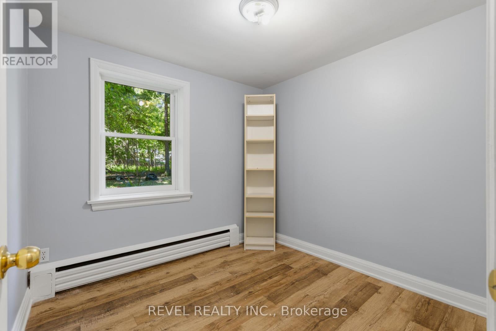 41 MILL STREET - 23