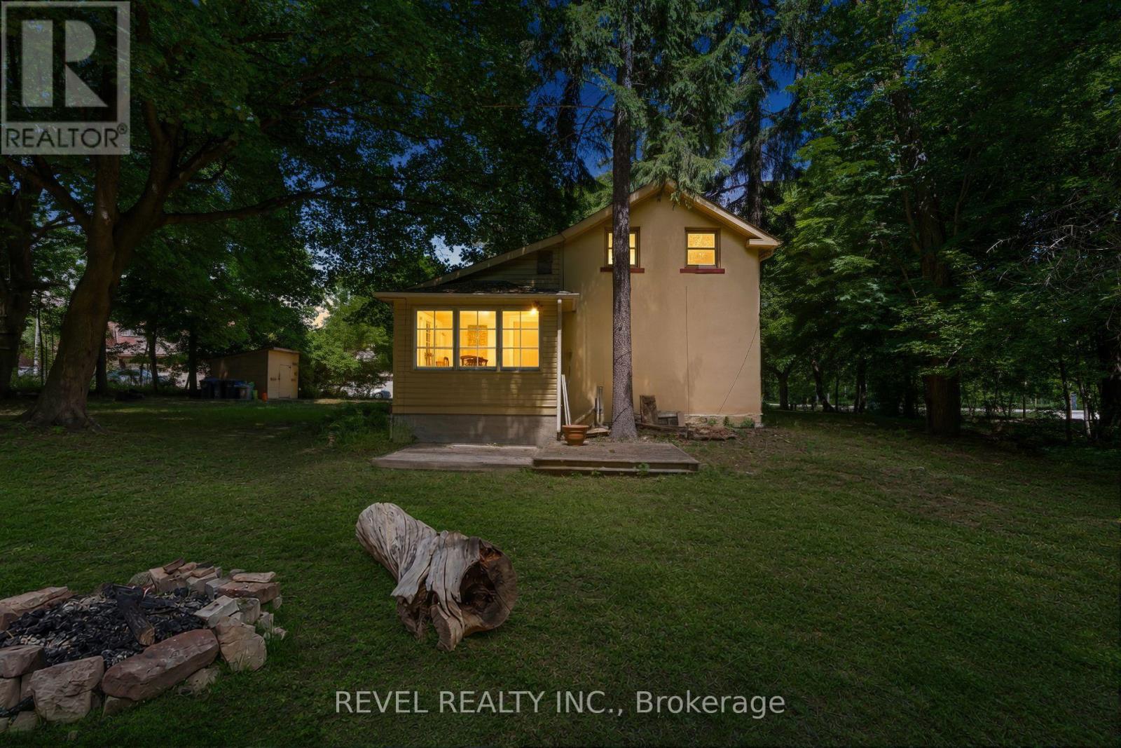 41 MILL STREET - 7