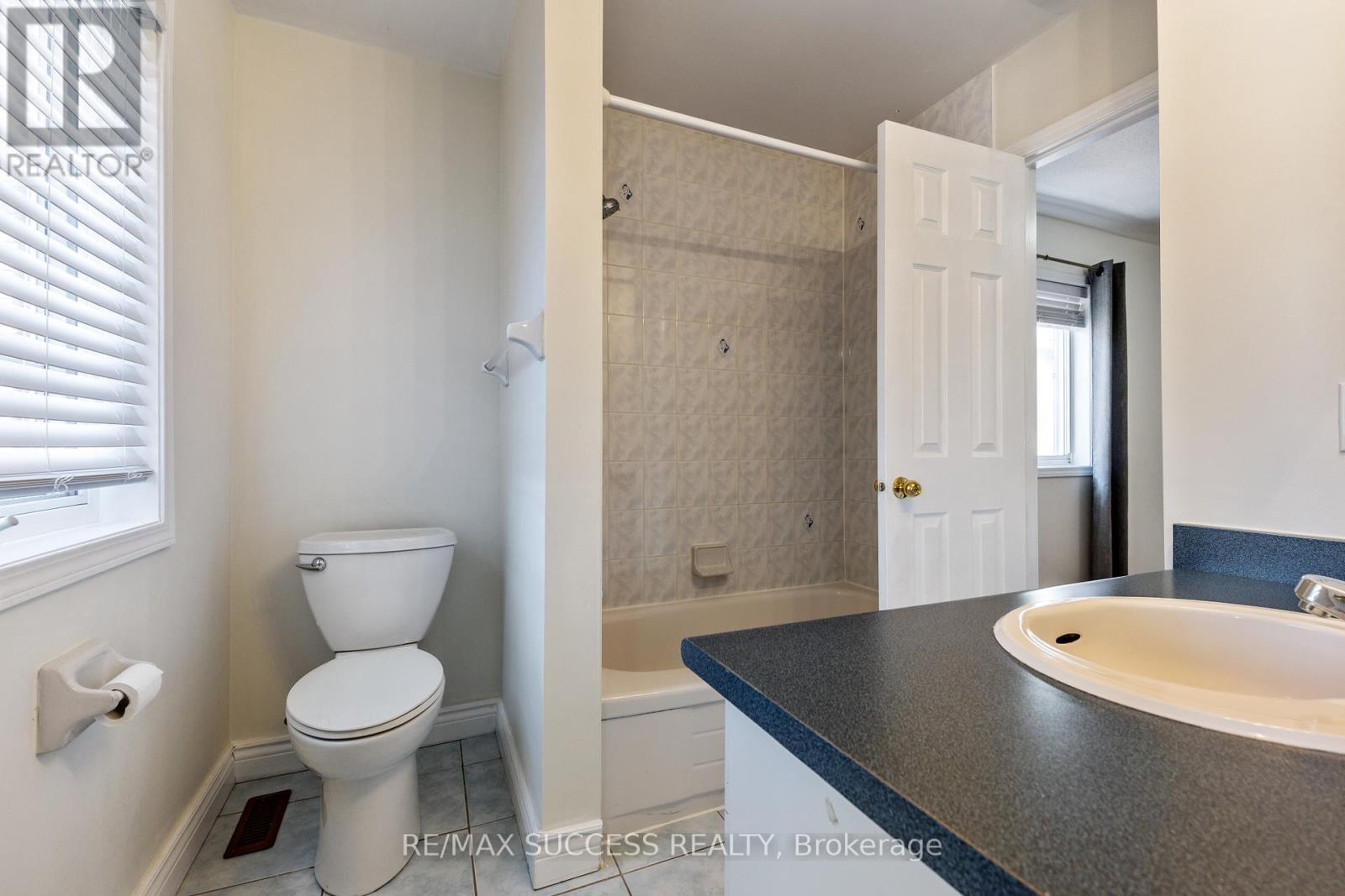 3752 MILKWOOD CRESCENT - 29