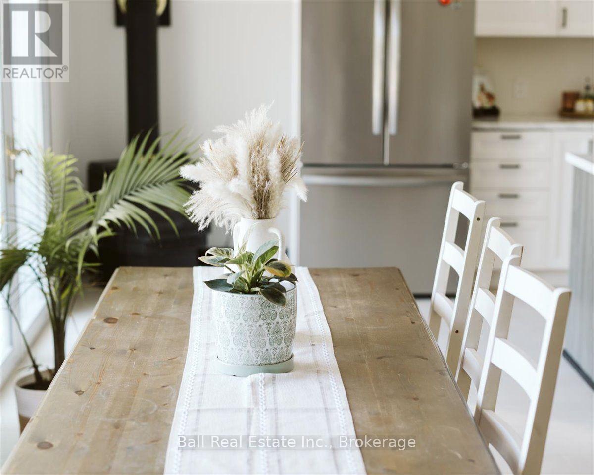78 LAKESHORE BOULEVARD - 13