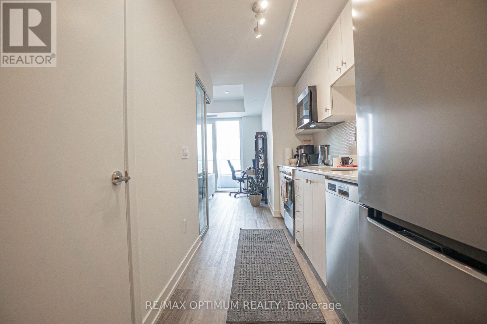 603 - 15 WELLINGTON STREET — photo 3