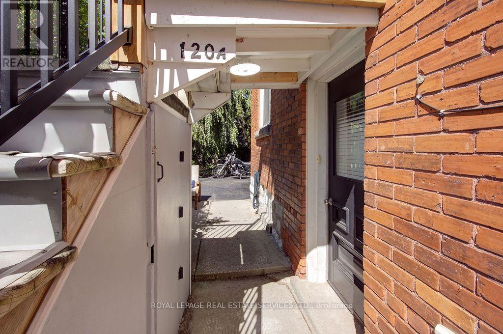 120 HIBERNIA STREET - 9