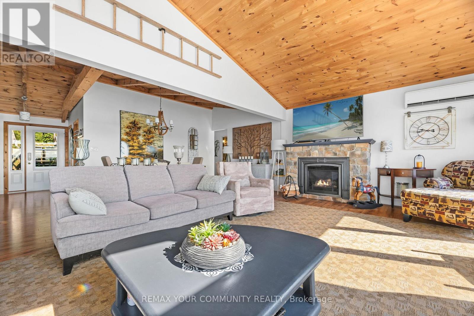 511 EAST CLEAR BAY ROAD - 23