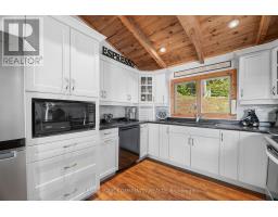 511 East Clear Bay Road, Trent Lakes, ON K0M2A0 Photo 10