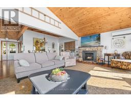 511 East Clear Bay Road, Trent Lakes, ON K0M2A0 Photo 23