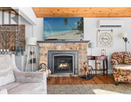 511 East Clear Bay Road, Trent Lakes, ON K0M2A0 Photo 25
